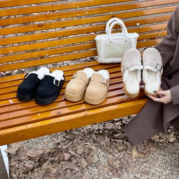Женские тапочки Сапоги Зимние босоножки на высоком каблуке с закрытым носком и платформе Белые женские Пушистые зимние ботинки Дизайнерские меховые ботинки на высоком каблуке