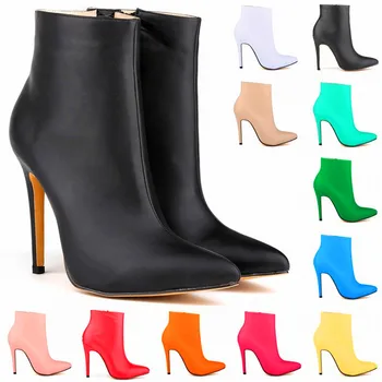 Топовые кожаные ботинки 2023 Осенняя женская обувь Модные короткие сапоги на высоком каблуке с застежкой-молнией Женские пикантные ботинки для вечеринок черного цвета